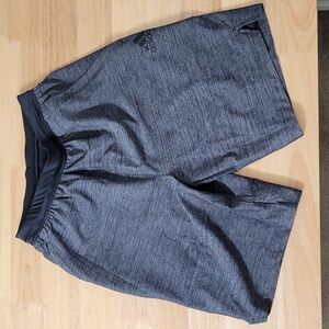 Adidas Men's Axis 3.0 Woven Training Shorts Size XS, Athletic GRAY HE1170 NWT